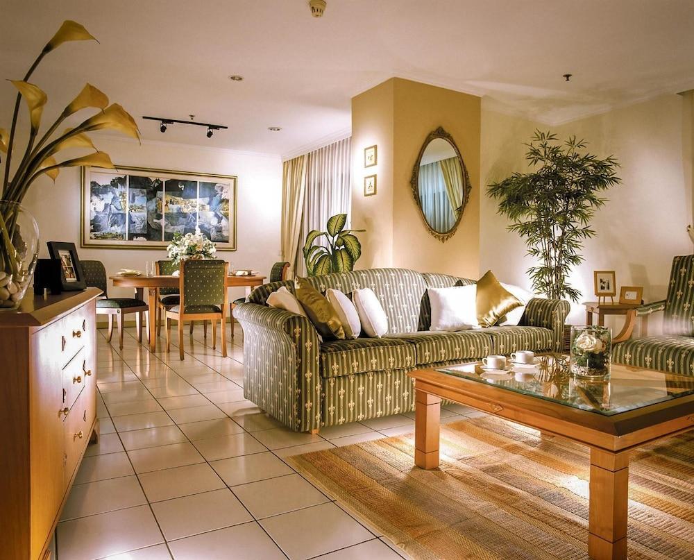 Griya Prapanca Apartment Jakarta Exterior photo